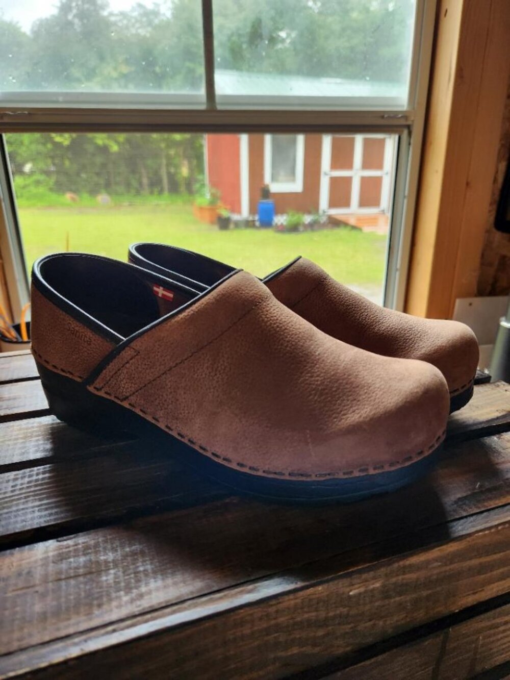 Sanita Pro Textured Oil Womens Clog in Antique Brown Sz 39 MSRP $140 - Picture 5 of 11